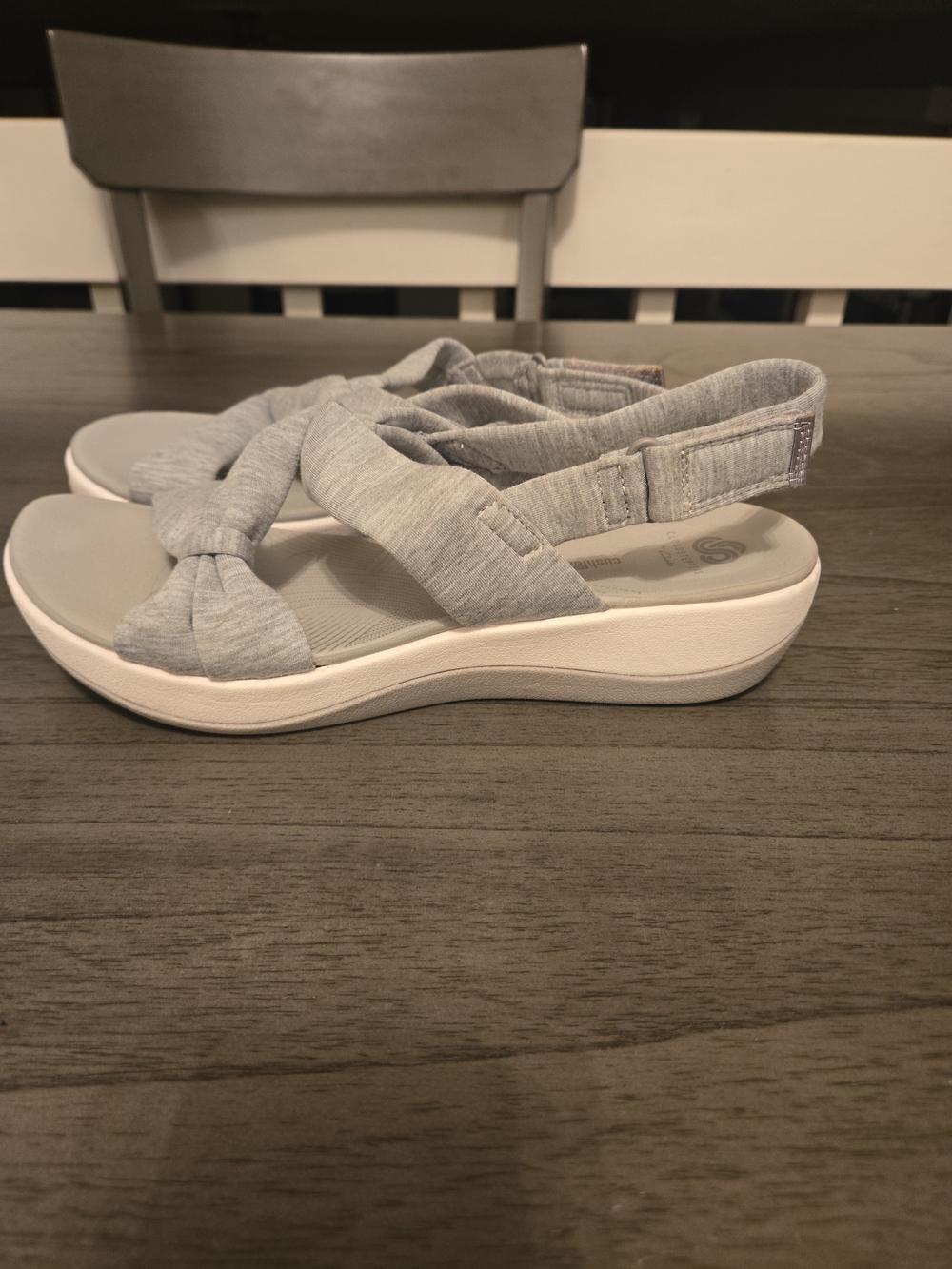 Clarks Arla Meg Women Sandals Flat Strappy Gray Size 8.5